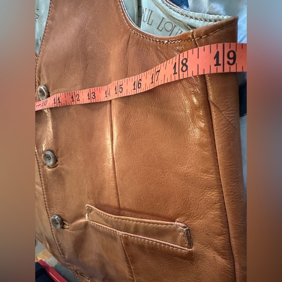 Paul Louis Inc Carmel Brown Vintage Leather Vest - Picture 9 of 9